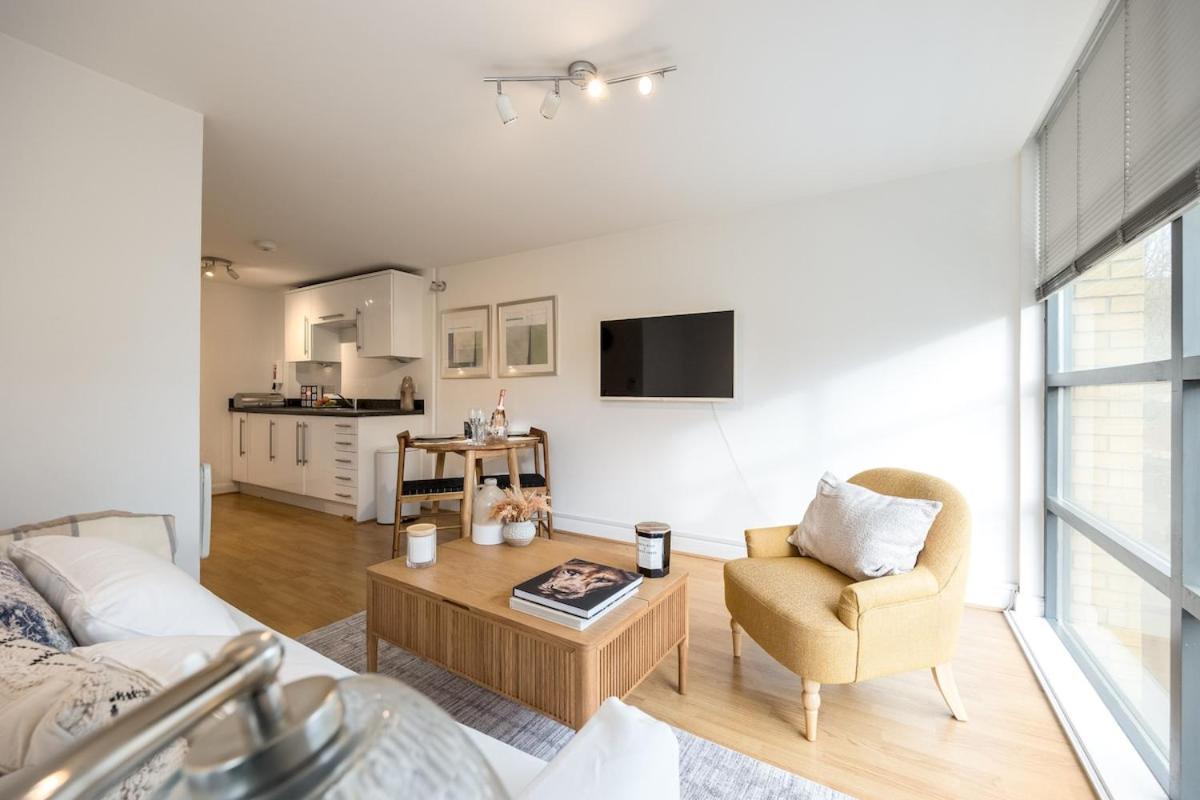 Modern Flat, Oxford City Centre Екстер'єр фото